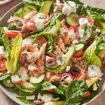 greek salmon salad