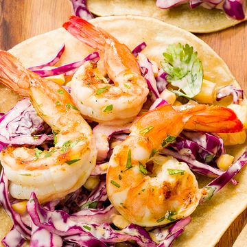 grilled shrimp tacos with sriracha slaw