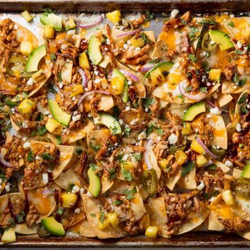 bbq chicken nachos horizontal