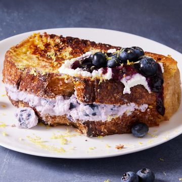 blueberry lemon ricotta stuffed french toast