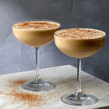 brandy alexander, dessert cocktail, chocolate, brandy, creme de cacao, cream