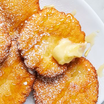 utah scones with honey butter and powdered sugar