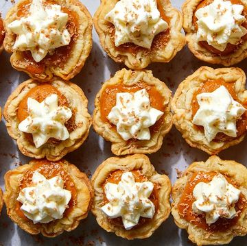 mini pumpkin pies