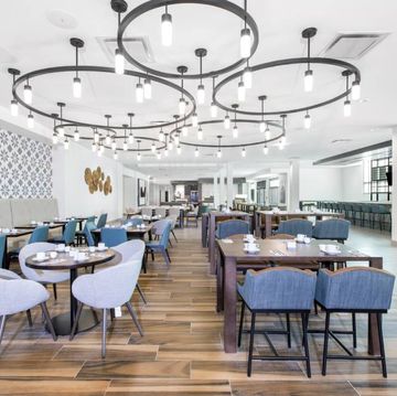 restaurant restaurant