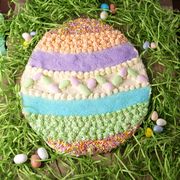 giant easter egg cookie horizontal 1