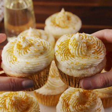 champagne cupcakes