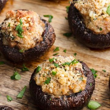 dish, cuisine, food, champignon mushroom, ingredient, mushroom, agaricus, stuffed mushrooms, produce, recipe,